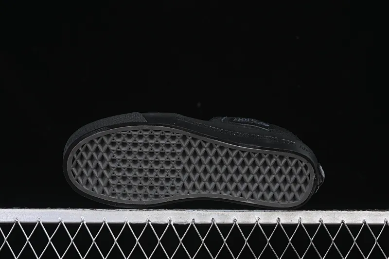 All categories Vans Vans series Vans Mid Vans China Vans Half Cab 33 Vans official retro casual simple versatile skateboard shoes VN000EFYBLA